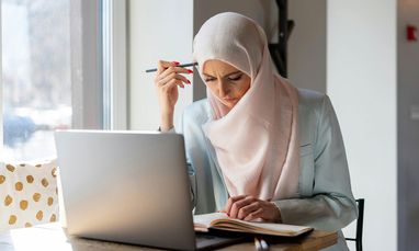 Islamic Finance: Principles of Halal Earning and Spending